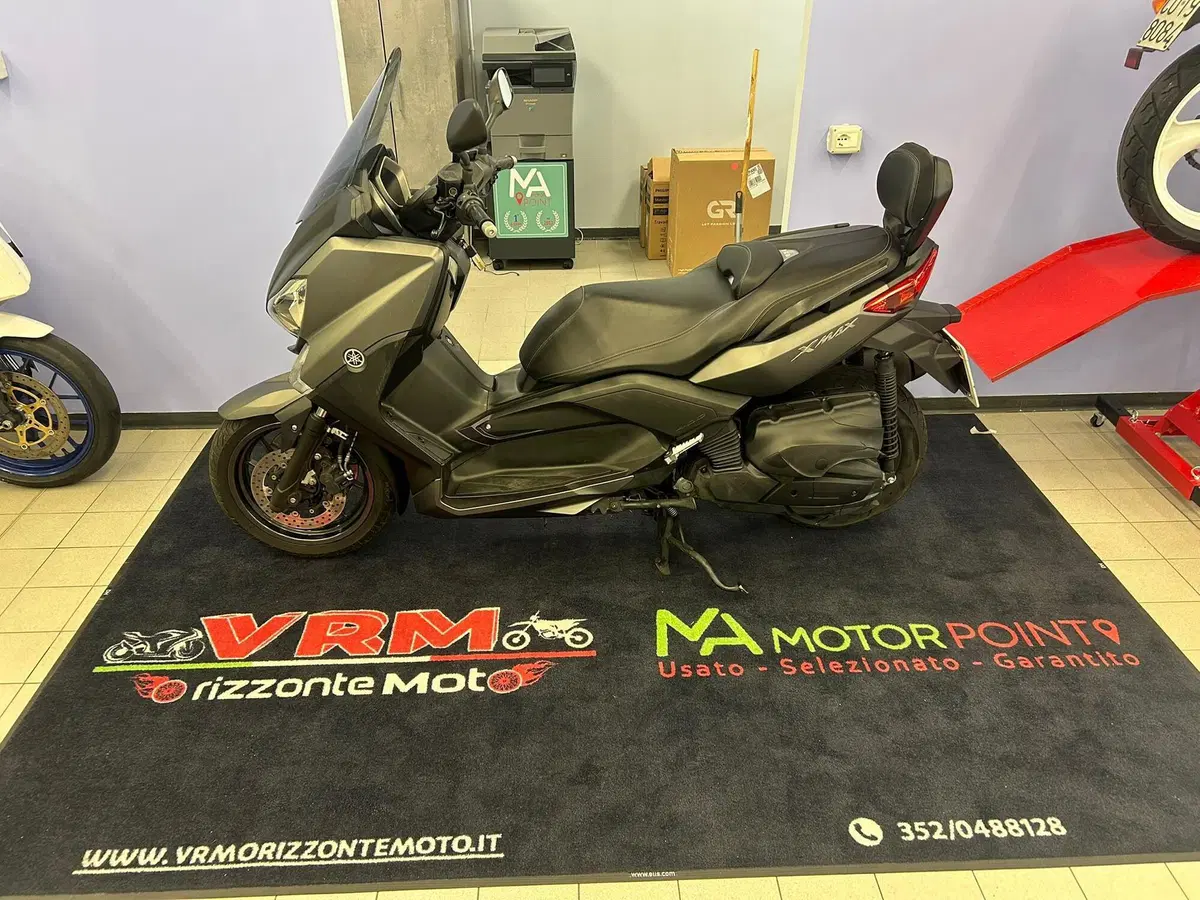 Yamaha X-Max 400 (2013 - 16) (4)