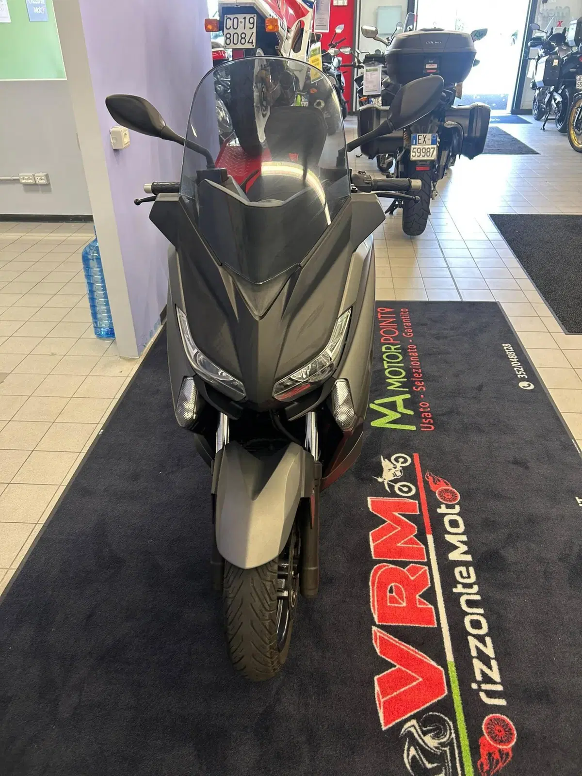 Yamaha X-Max 400 (2013 - 16) (8)