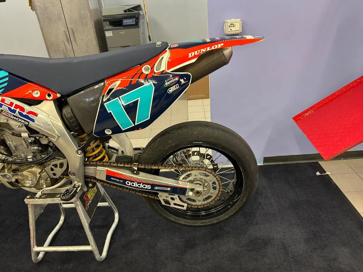 Honda CRF 450R (2003 - 04) (9)