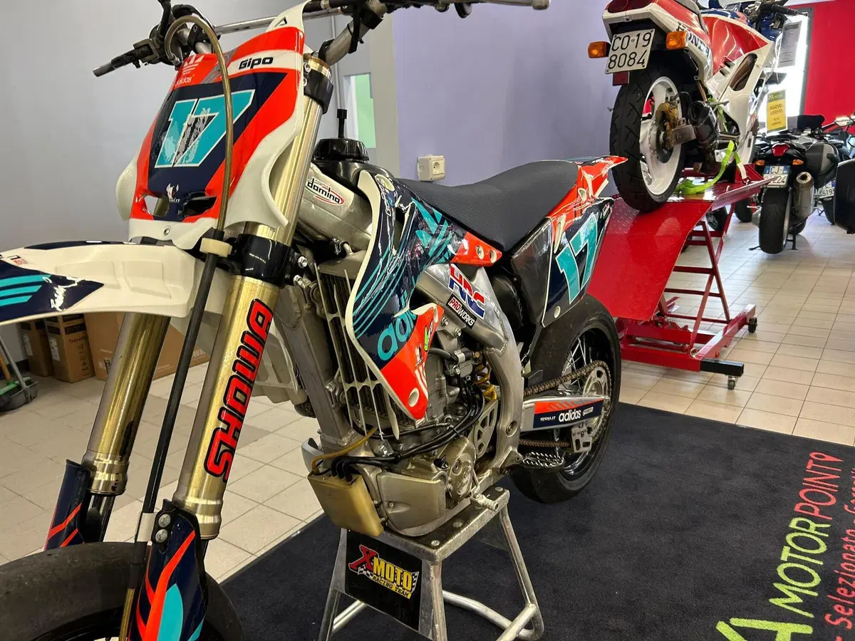 Honda CRF 450R (2003 - 04) (11)