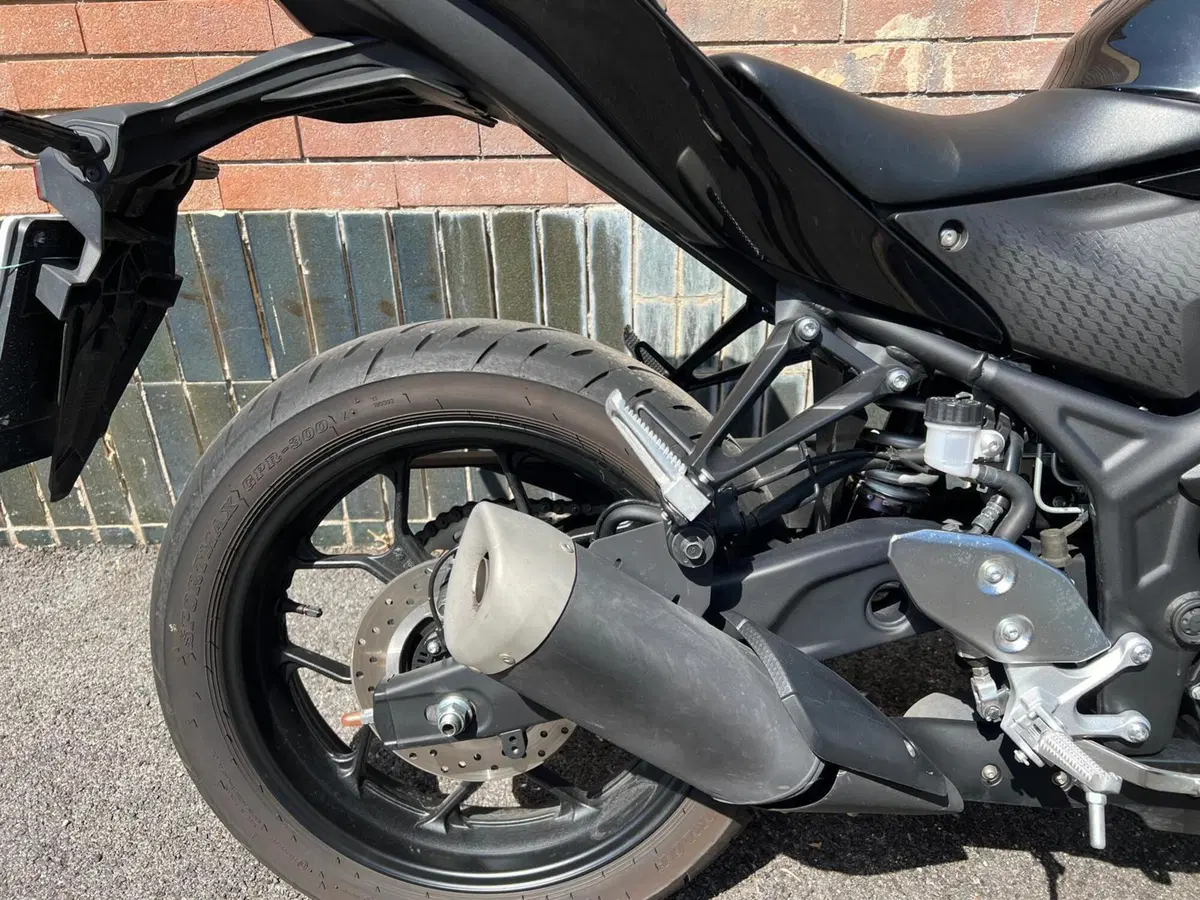 Yamaha YZF R3 (2021 - 24) (6)