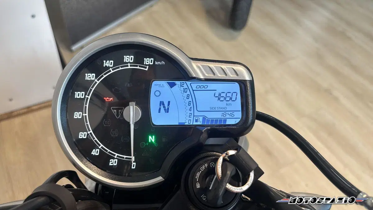 Triumph Speed 400 (2024 - 26) (4)