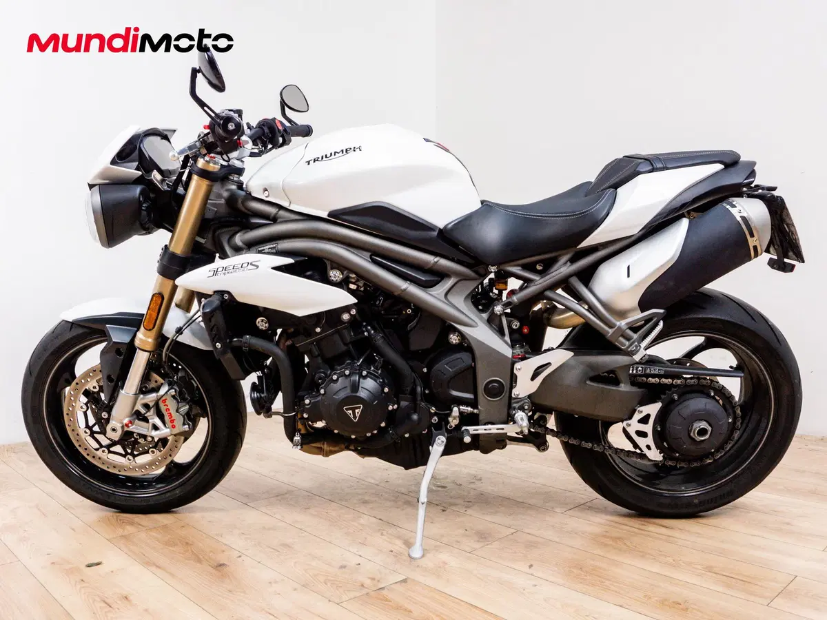 Triumph Speed Triple 1050 S ABS (2016 - 17) (6)