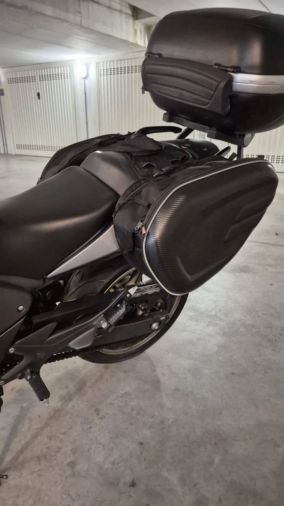 Honda CBF 600 N (2005- 11) (13)
