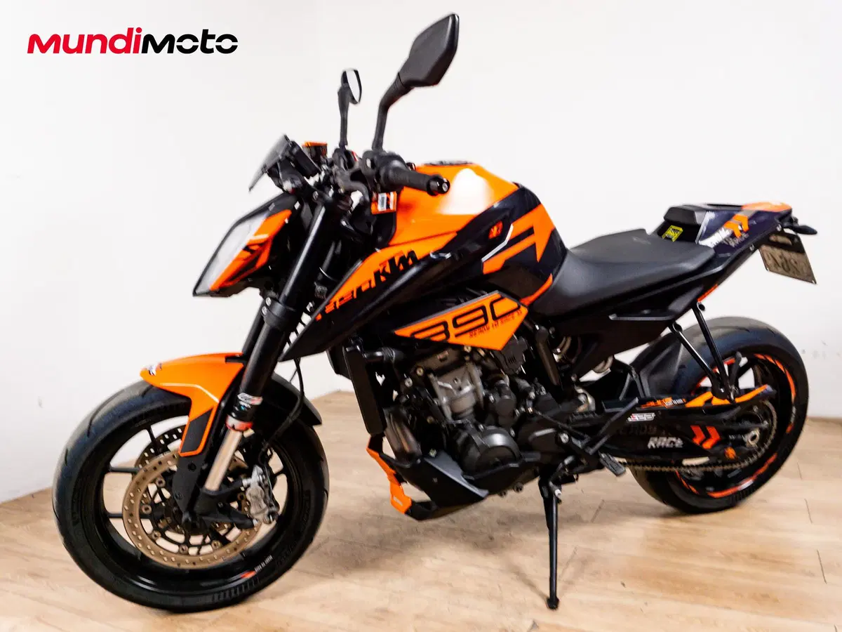 KTM 890 Duke (2021 - 23) (8)