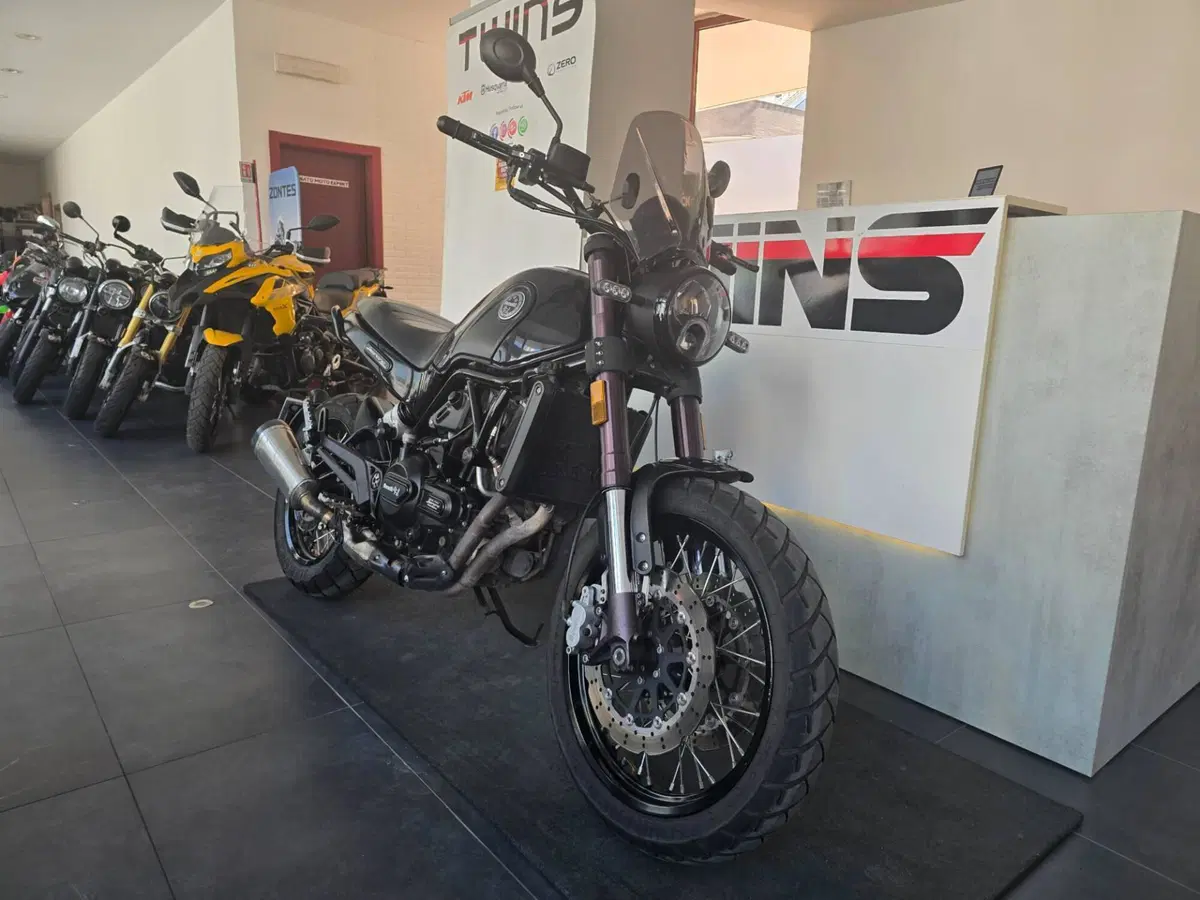 Benelli Leoncino 500 Trail ABS (2017 - 20) (2)