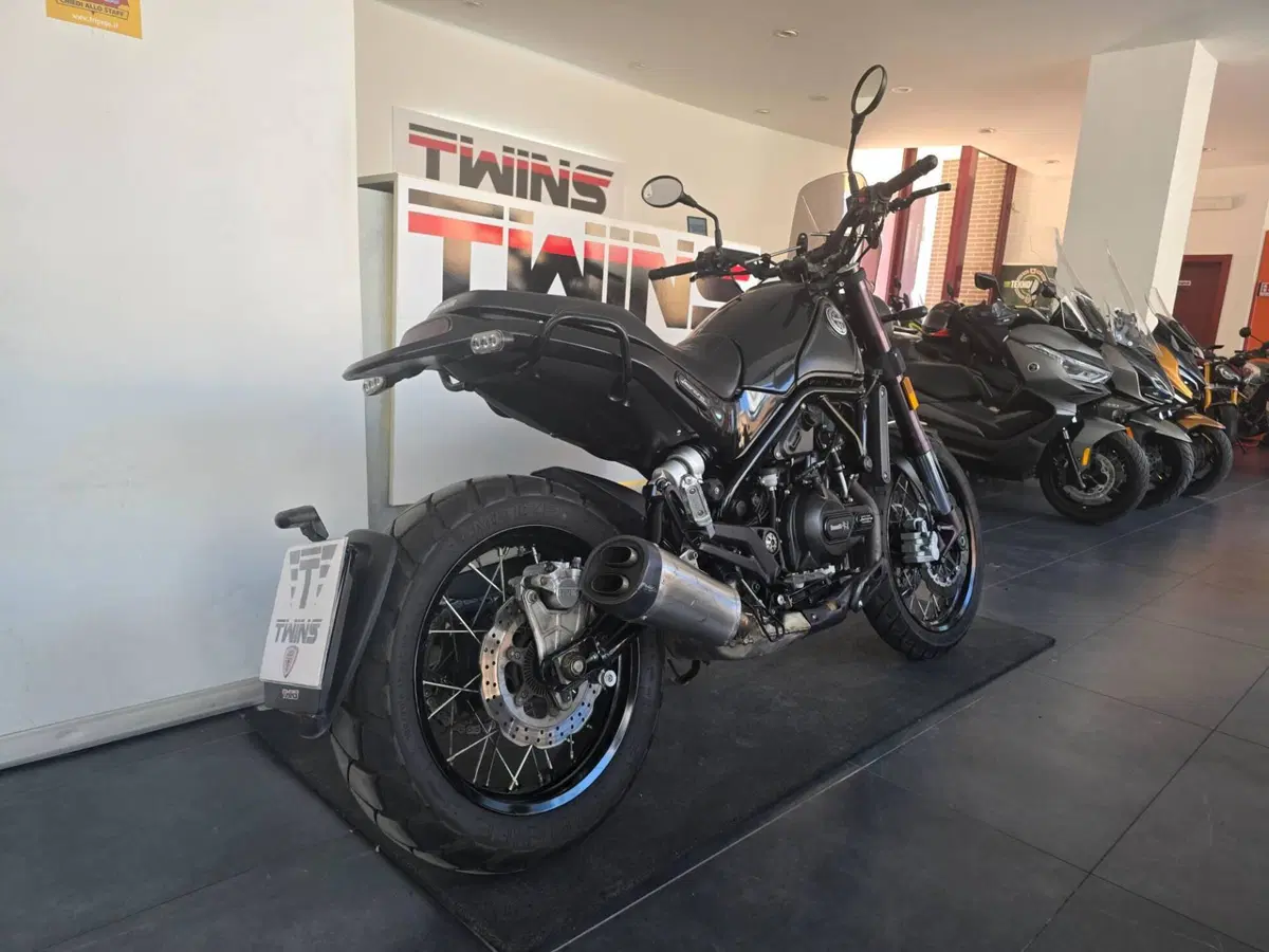 Benelli Leoncino 500 Trail ABS (2017 - 20) (7)