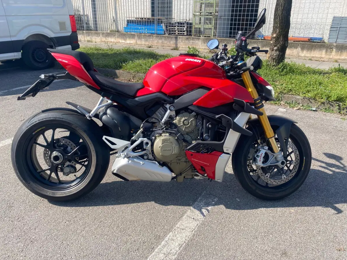Ducati Streetfighter V4 1100 S (2020)
