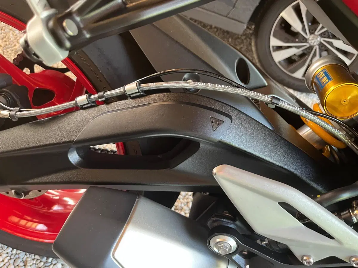 Triumph Street Triple 765 RX (2026) (3)
