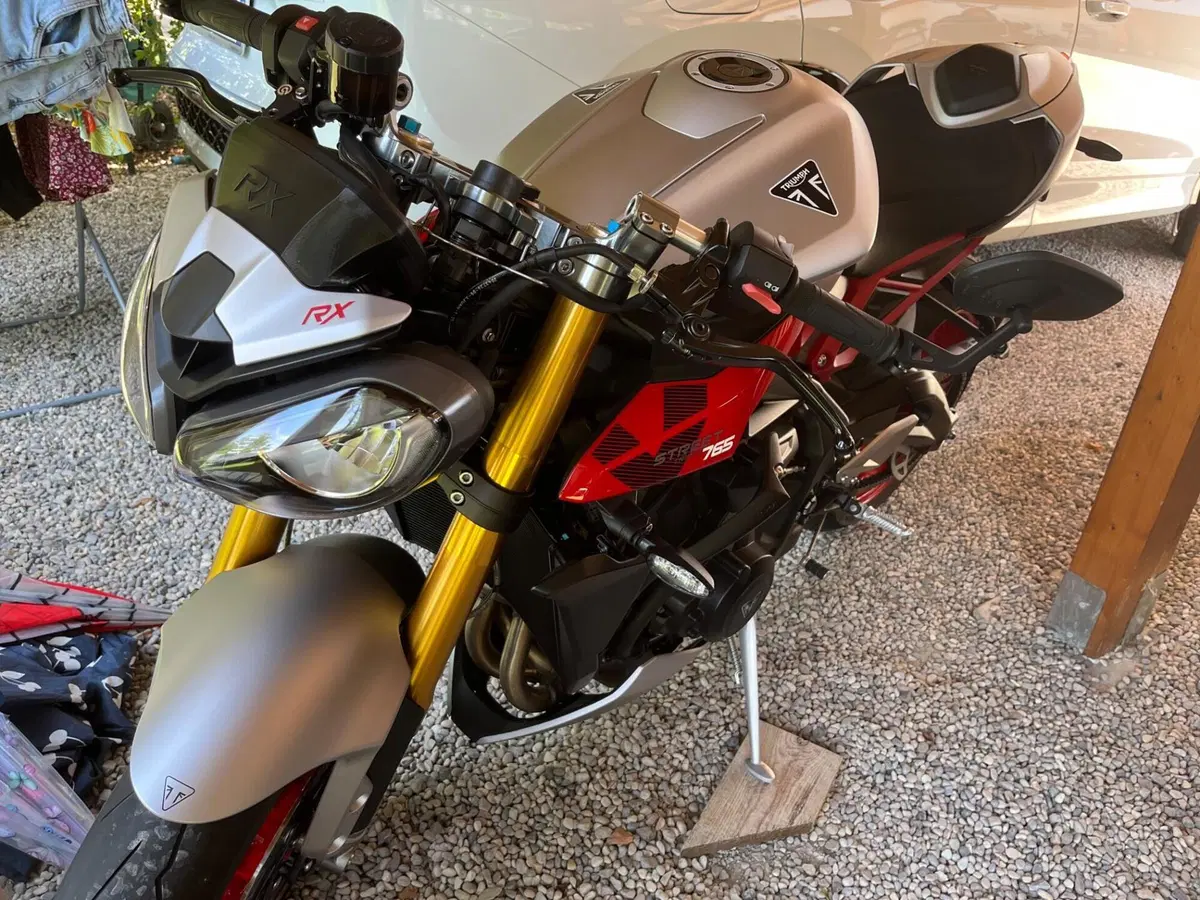 Triumph Street Triple 765 RX (2026) (8)