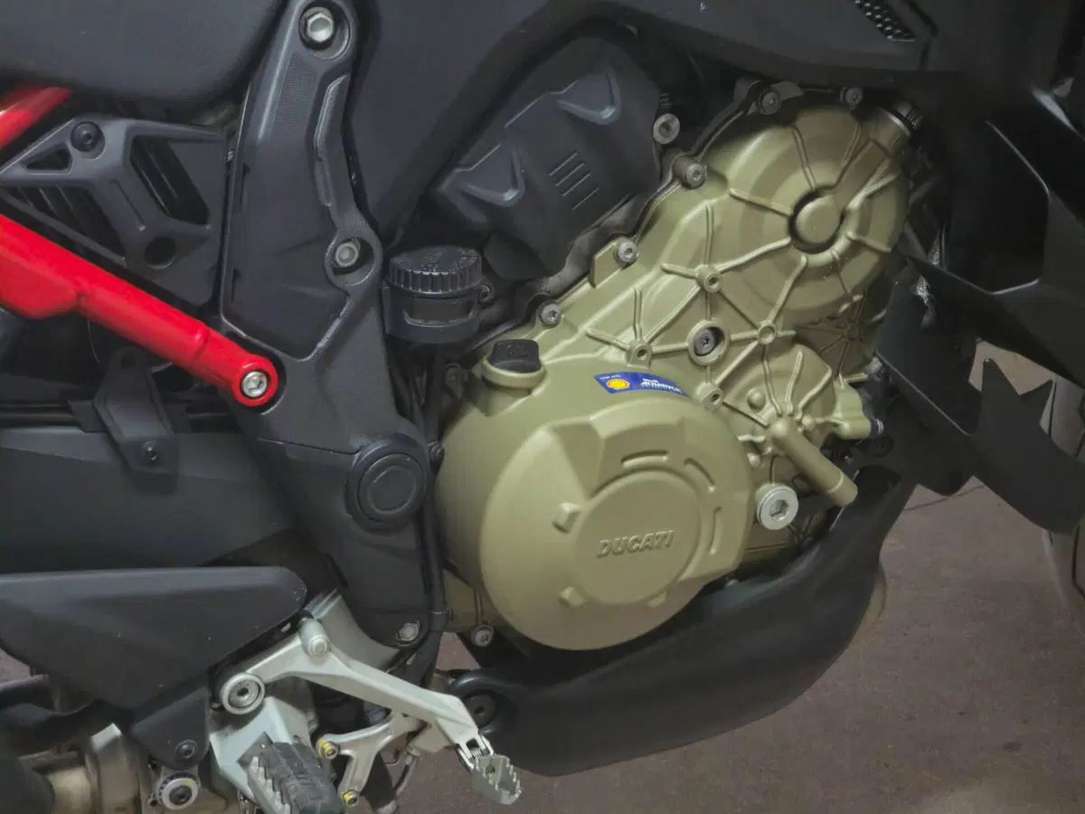 Ducati Multistrada V4 Pikes Peak (2021 - 24) (5)