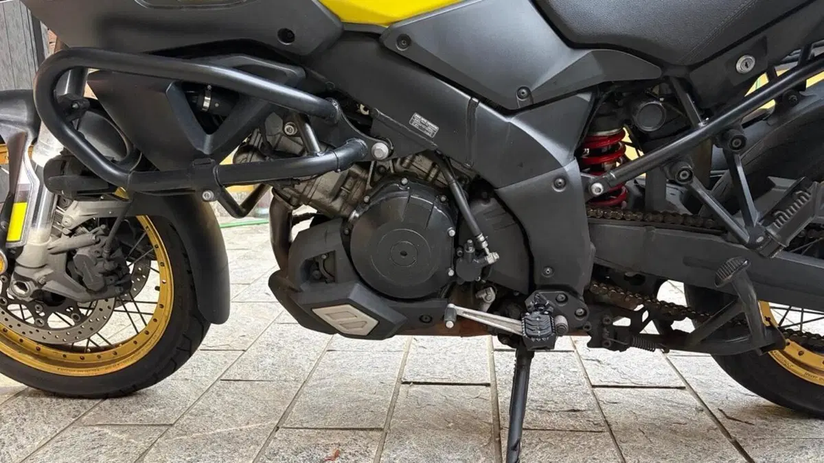 Suzuki V-Strom 1000XT (2017 - 20) (9)