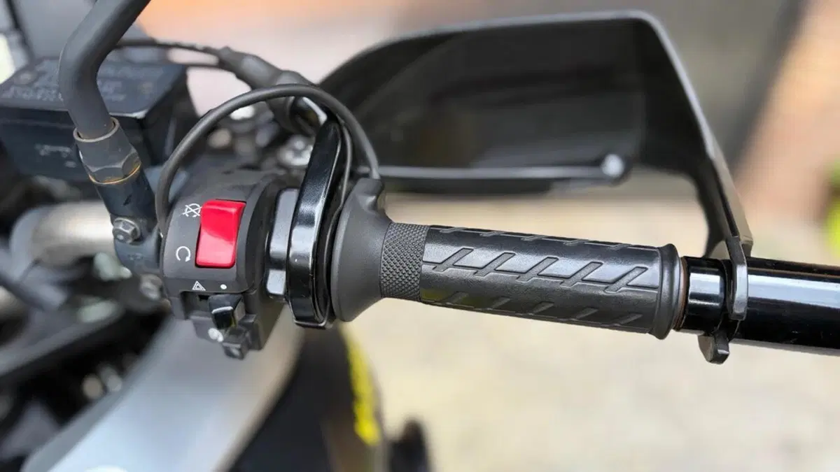 Suzuki V-Strom 1000XT (2017 - 20) (14)