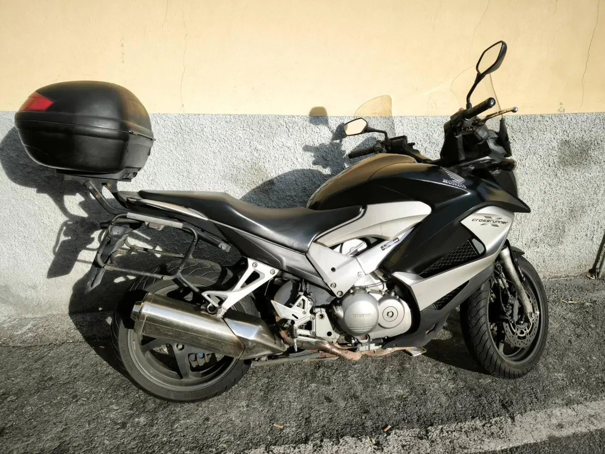 Honda Crossrunner ABS (2010 - 14) (2)