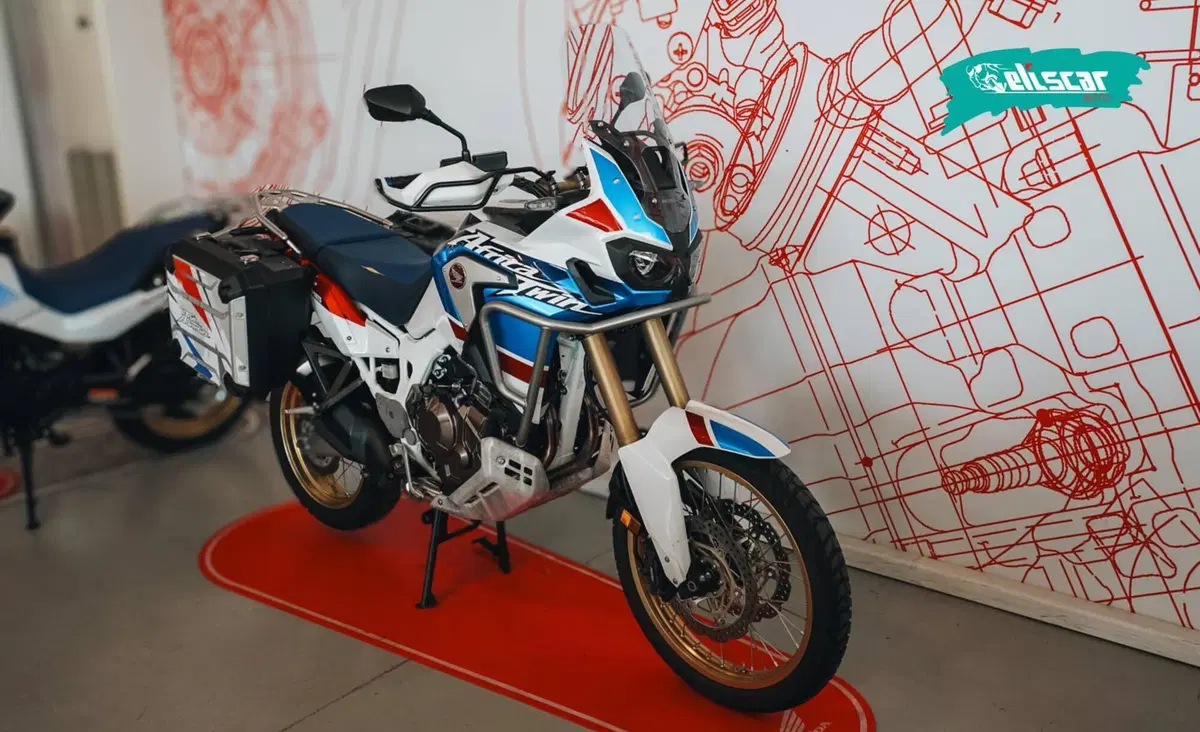Honda Africa Twin CRF 1000L Adventure Sports (2018 - 19) (2)