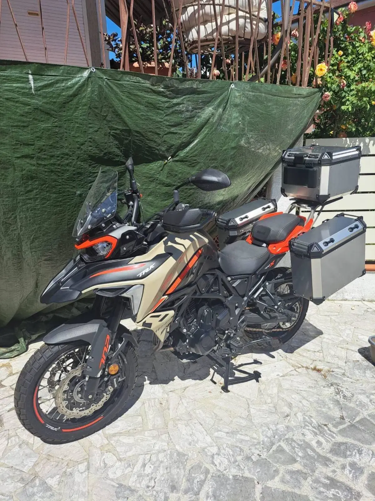 Benelli TRK 702X Dune Sea (2024 - 25) (2)
