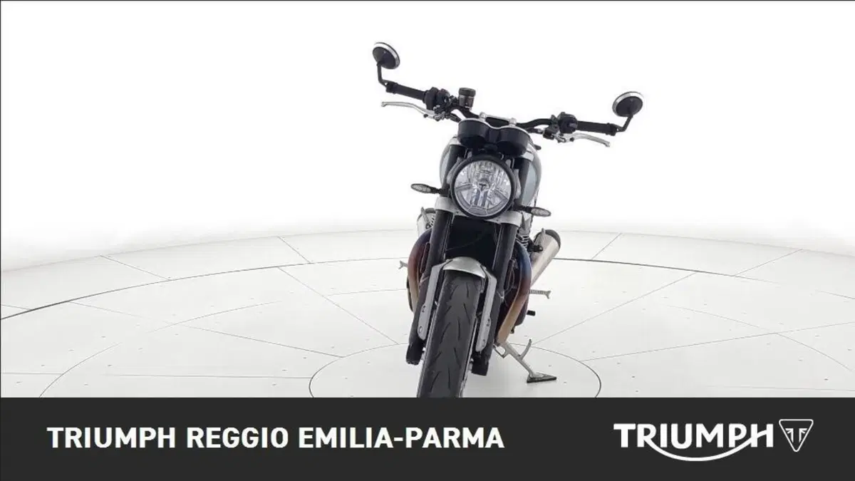 Triumph Speed Twin 1200 Breitling Limited Edition (2022 - 24) (6)