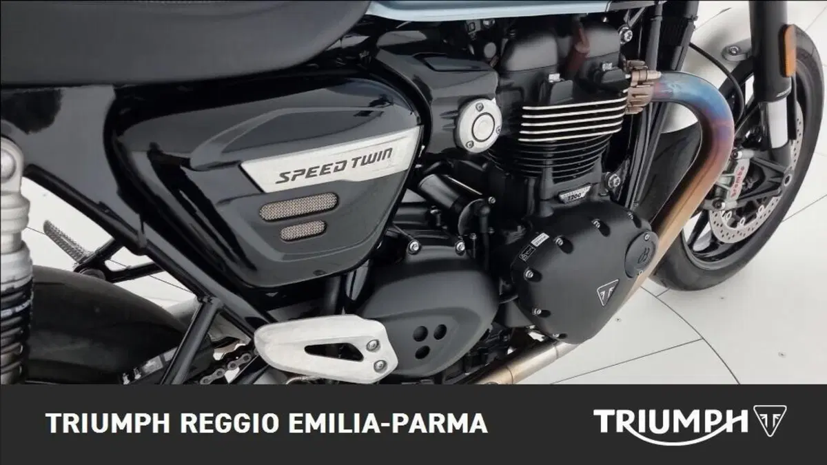 Triumph Speed Twin 1200 Breitling Limited Edition (2022 - 24) (20)
