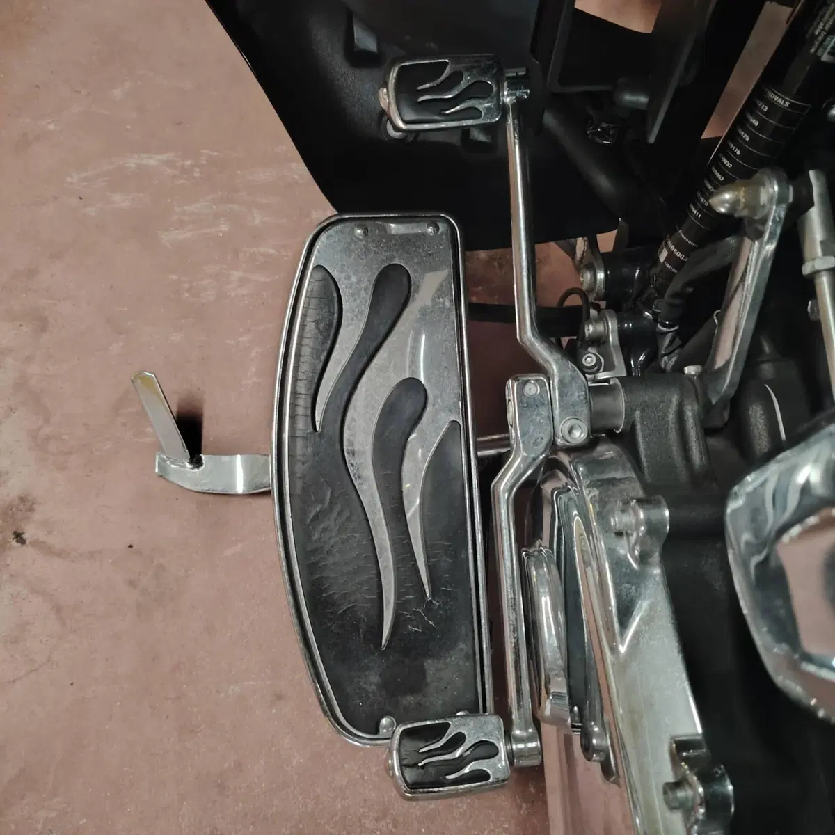 Harley-Davidson 107 Road Glide Ultra (2017 - 18) - FLTRU (7)