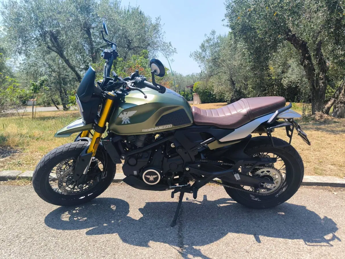 Moto Morini SEIEMMEZZO SCR (2022 - 26)