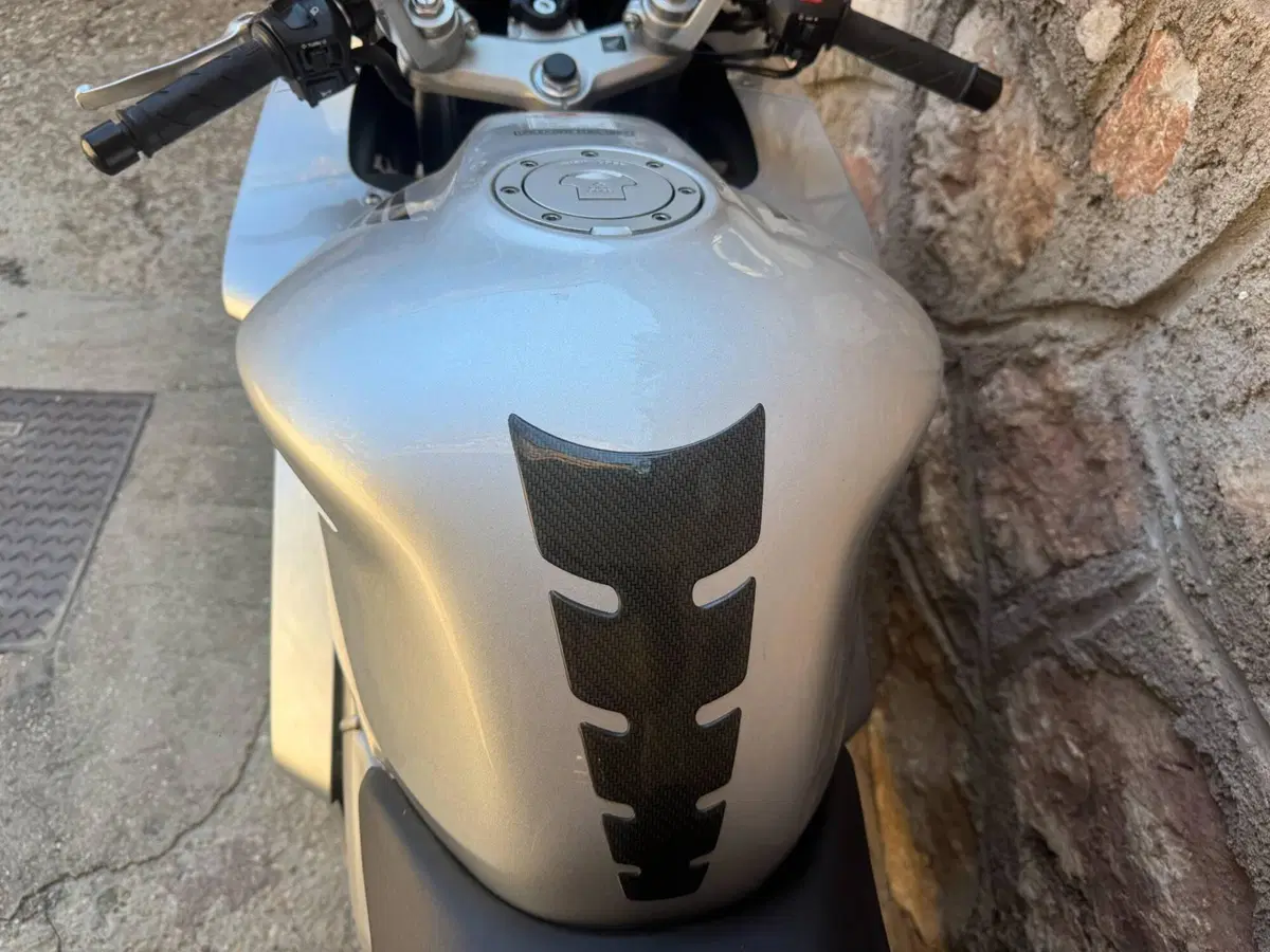 Honda VFR 800 (2002 - 05) (7)