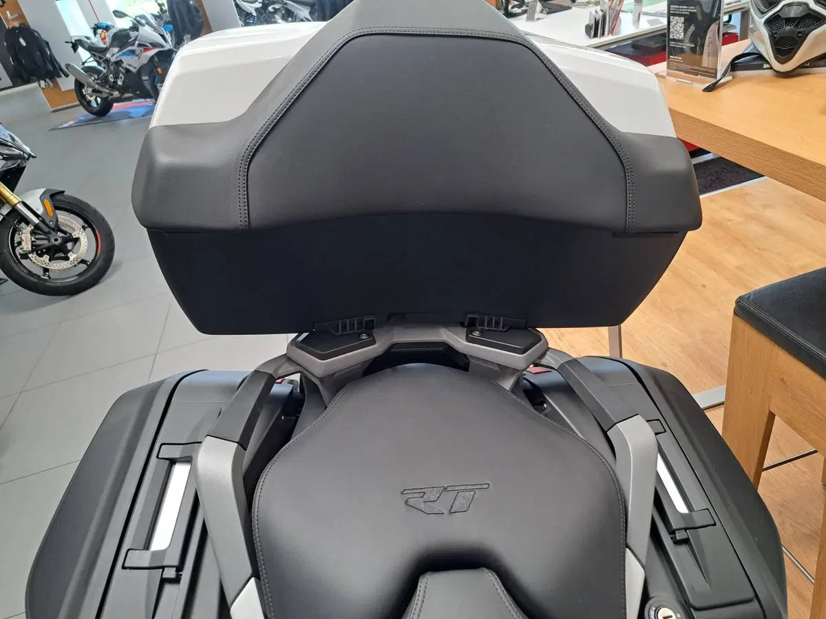 Bmw R 1300 RT (2026) (4)