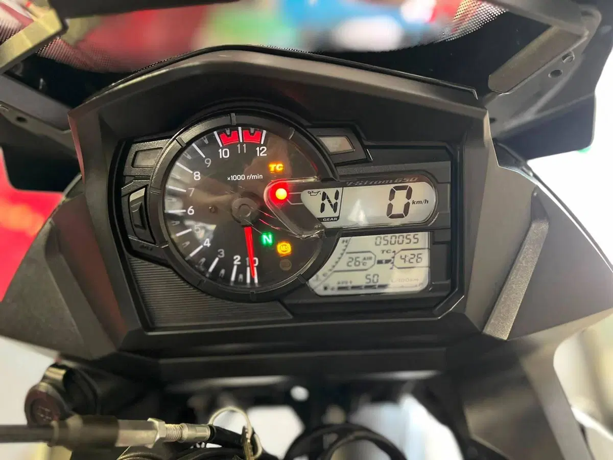 Suzuki V-Strom 650 ABS (2011 - 17) (3)