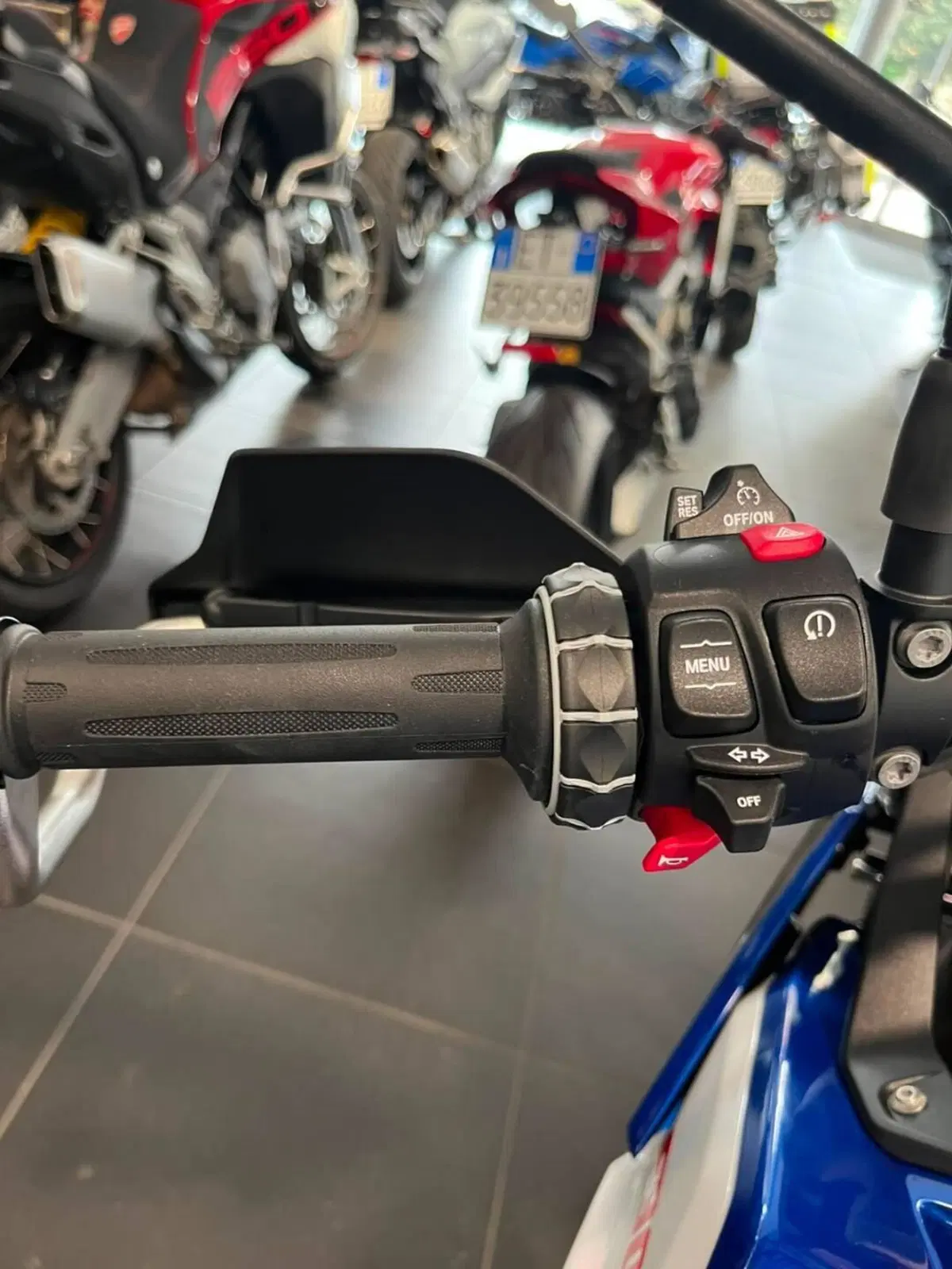 Bmw F 900 GS (2024 - 26) (7)