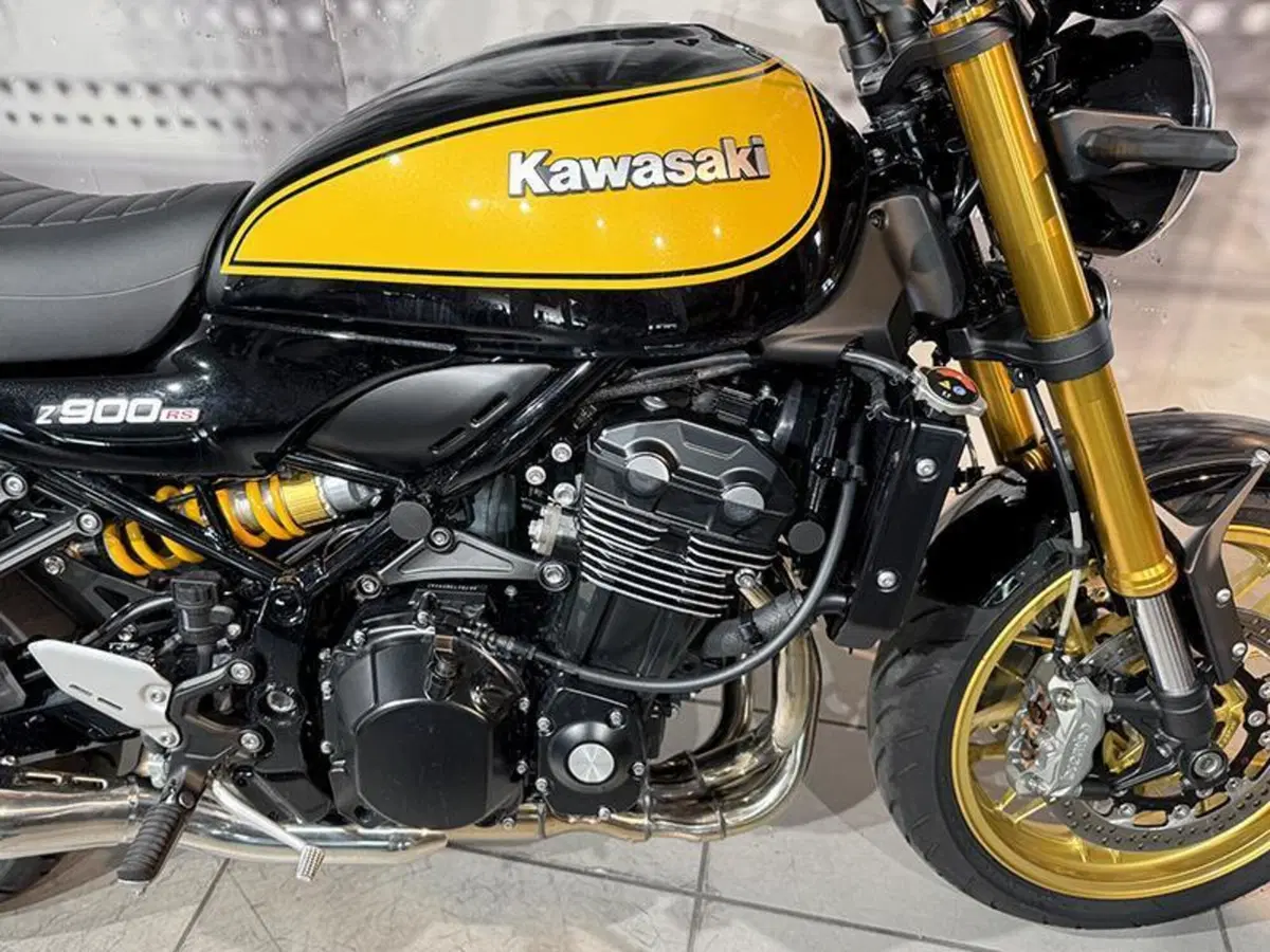 Kawasaki Z 900 RS SE (2022 - 25) (4)