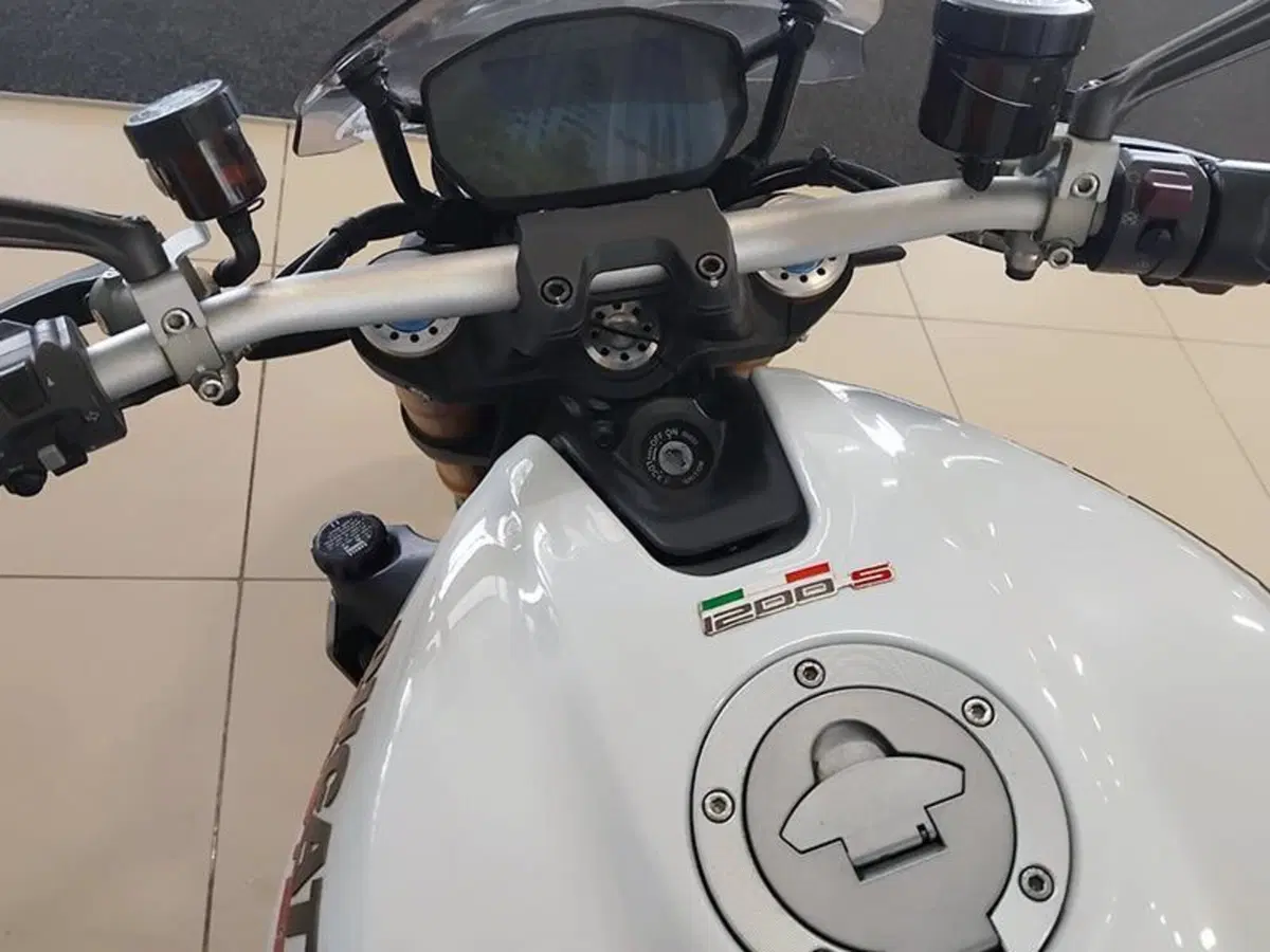 Ducati Monster 1200 S (2014 - 16) (6)