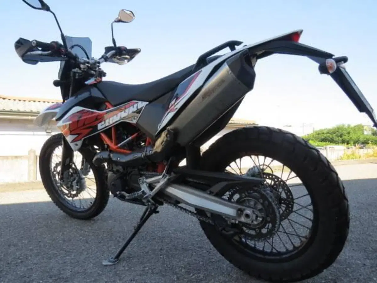 KTM 690 Enduro R (2012 - 17) (5)
