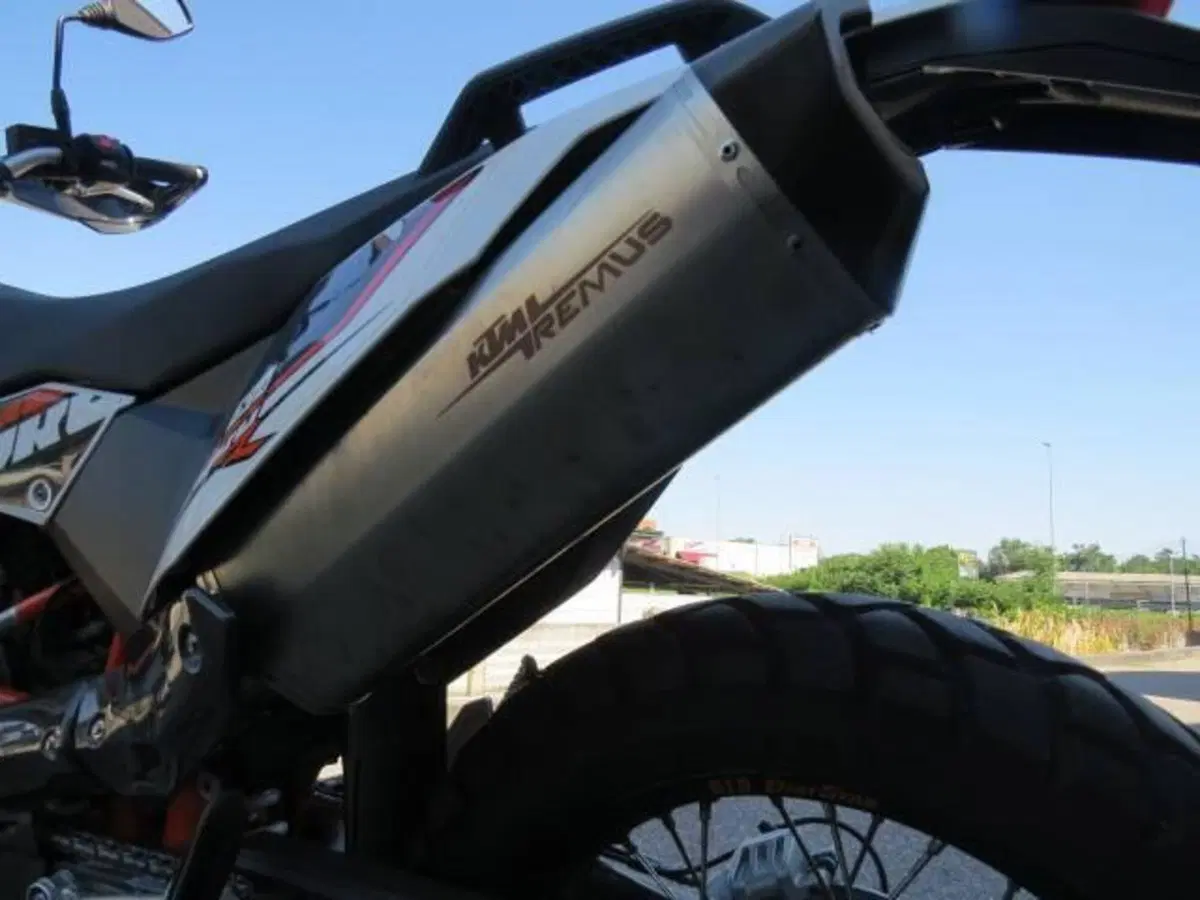 KTM 690 Enduro R (2012 - 17) (6)