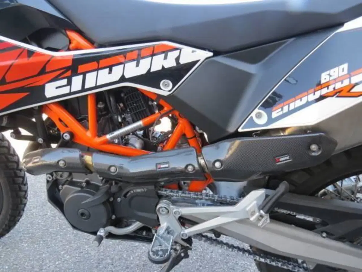 KTM 690 Enduro R (2012 - 17) (9)