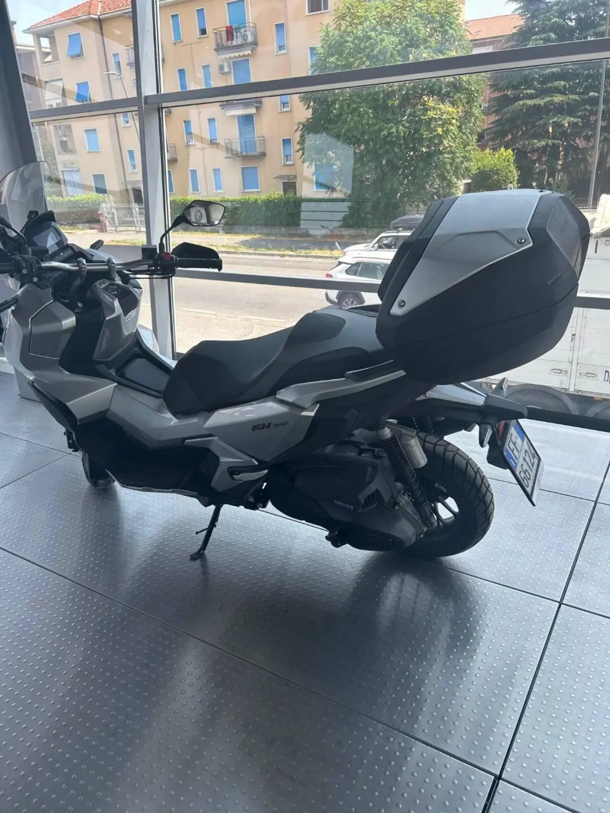 Honda ADV 350 (2022 - 24) (3)