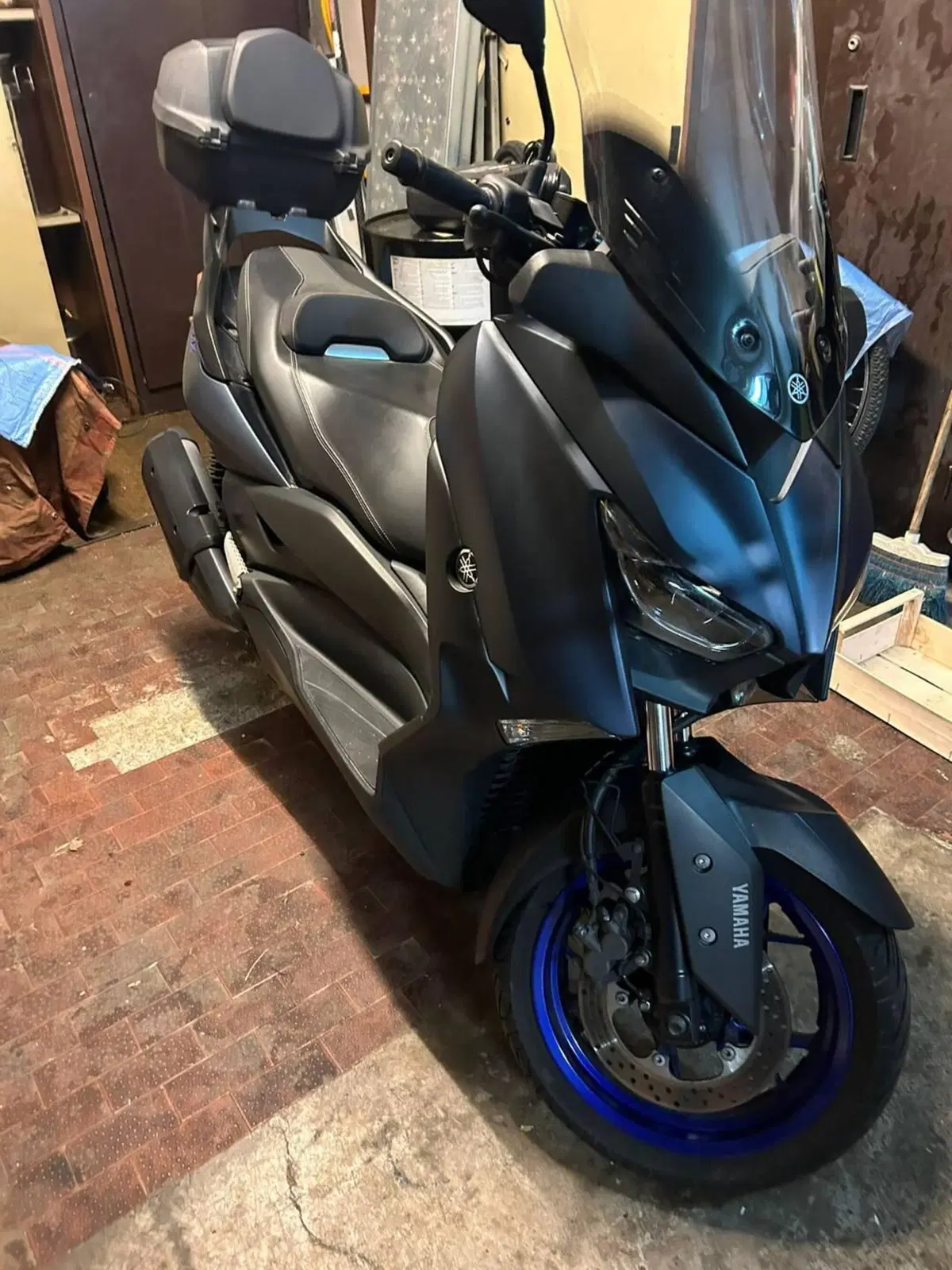 Yamaha X-Max 300 (2021 - 24)