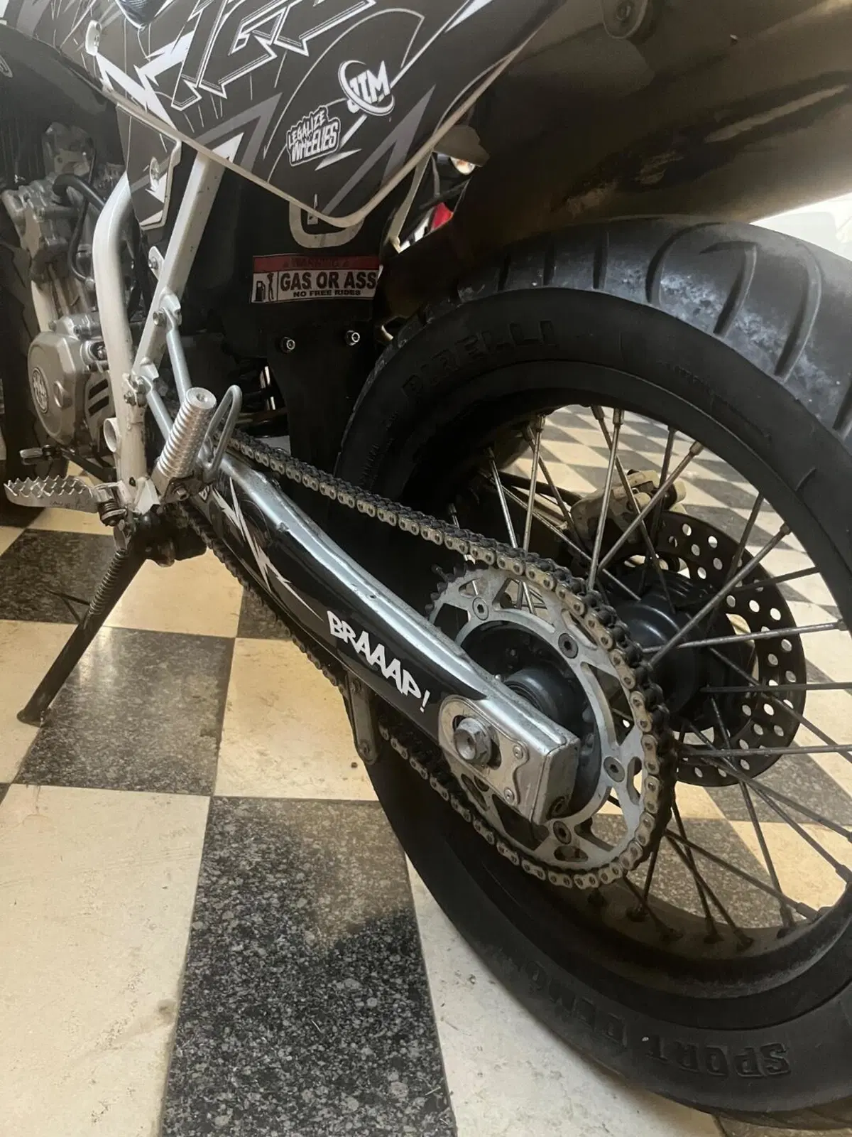Husqvarna SMS 125 4 (2010 - 12) (5)
