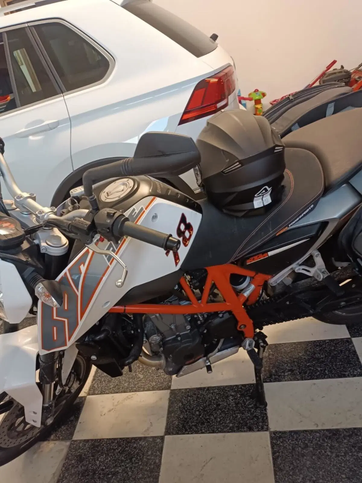 KTM 690 Duke (2012 - 16) (2)