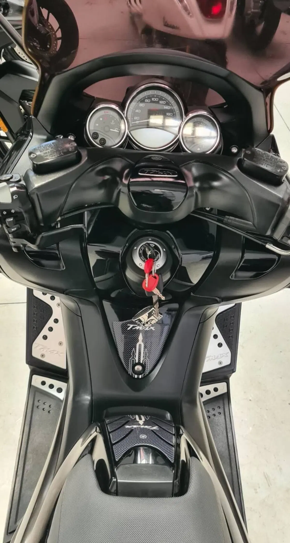 Yamaha T-Max 500 (2008 - 12) (4)