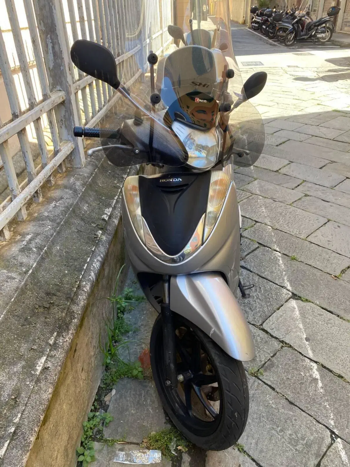 Honda SH 300 i (2006 - 10) (4)