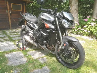 Triumph Street Triple 765 RS (2023 - 26) usata