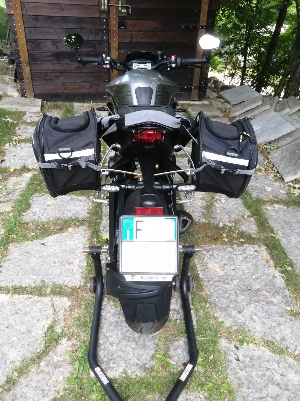 Triumph Street Triple 765 RS (2023 - 26) (12)