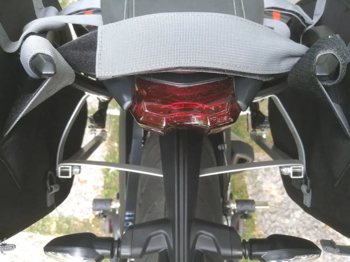 Triumph Street Triple 765 RS (2023 - 26) (14)