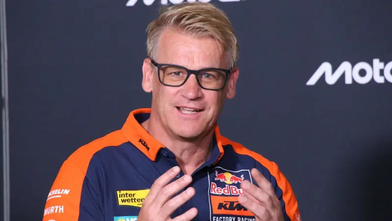 MotoGP 2026. GP di Germania. Pit Beirer conferma un problema ai motori delle KTM: "C'&egrave; qualcosa che non va"