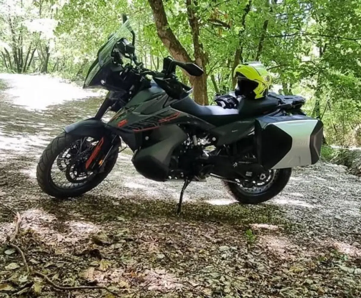 KTM 890 Adventure (2021)