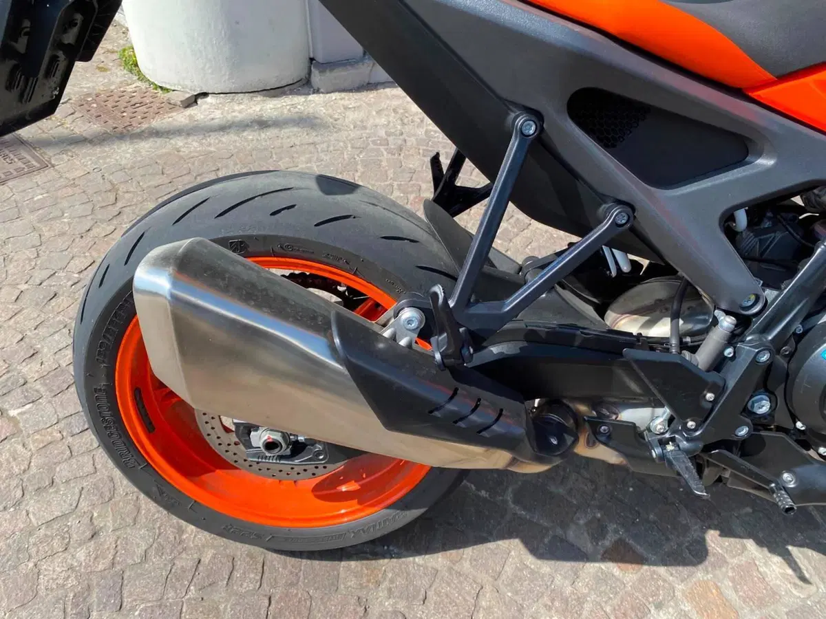 KTM 990 Duke (2024 - 26) (6)