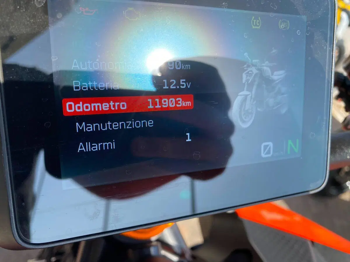 KTM 990 Duke (2024 - 26) (3)
