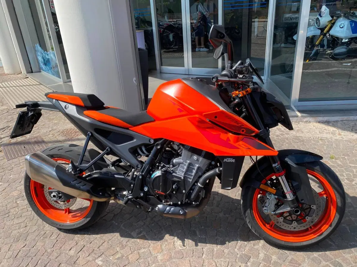 KTM 990 Duke (2024 - 26)