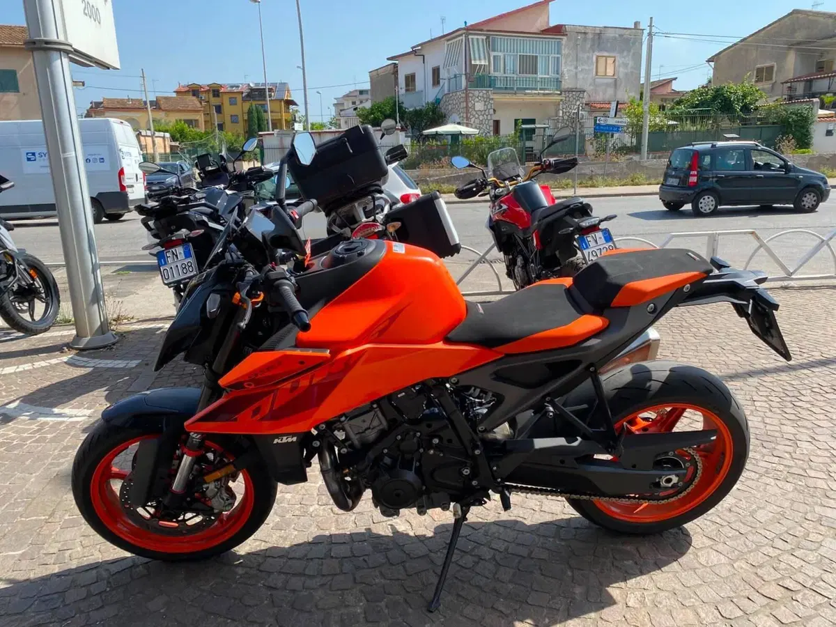 KTM 990 Duke (2024 - 26) (2)
