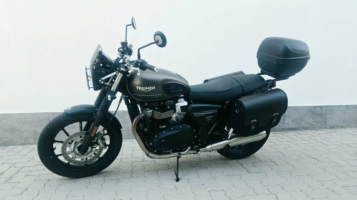 Triumph Speed Twin 900 (2023 - 24) (5)