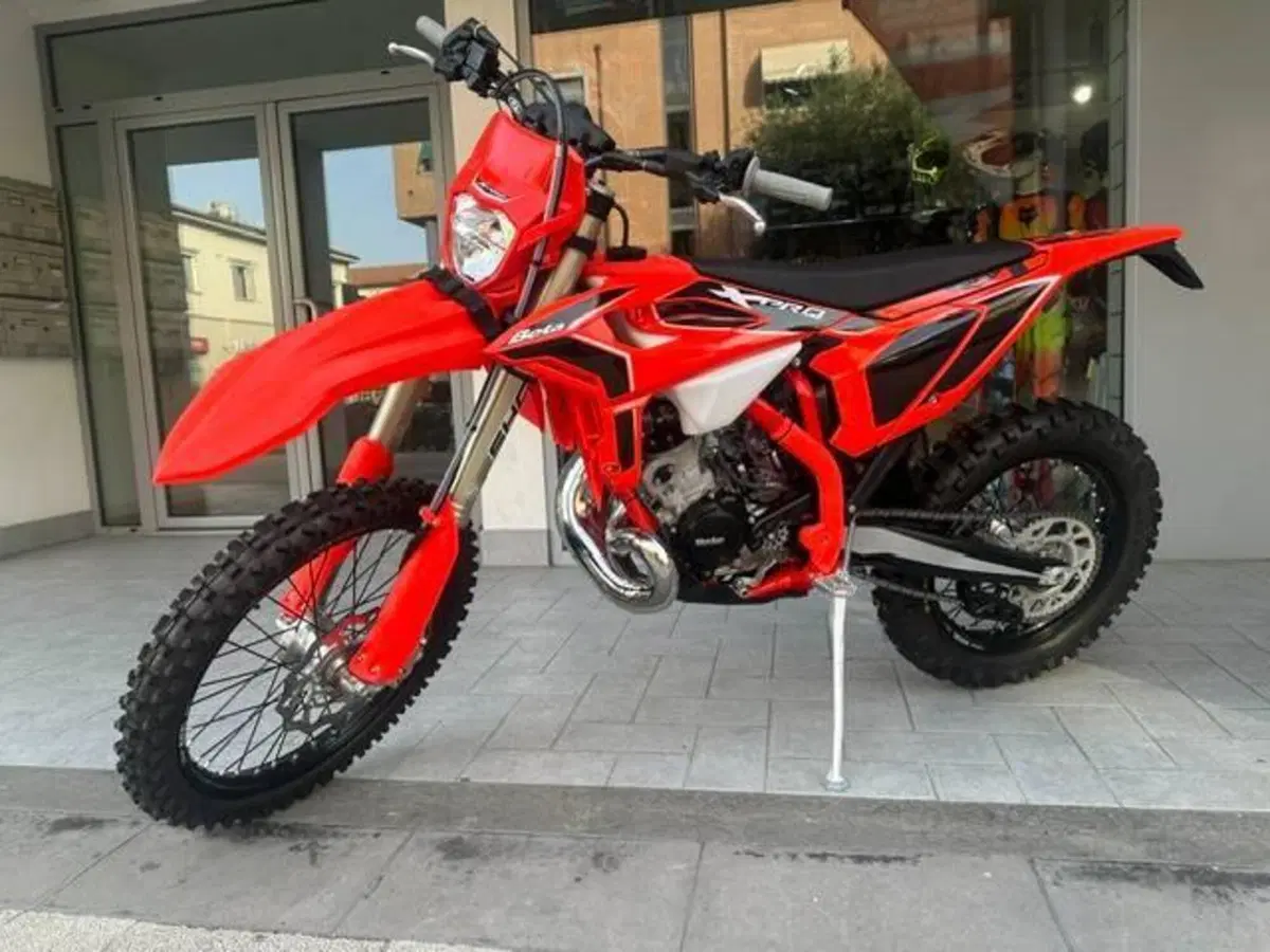 Betamotor RR X-PRO 200 2T Enduro (2027) (2)